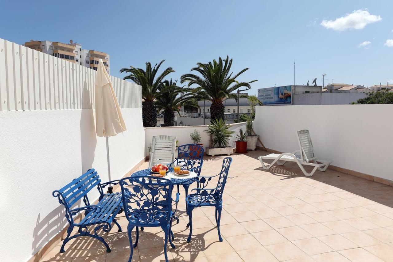 A72 - Colas Place In Lagos Apartman Kültér fotó