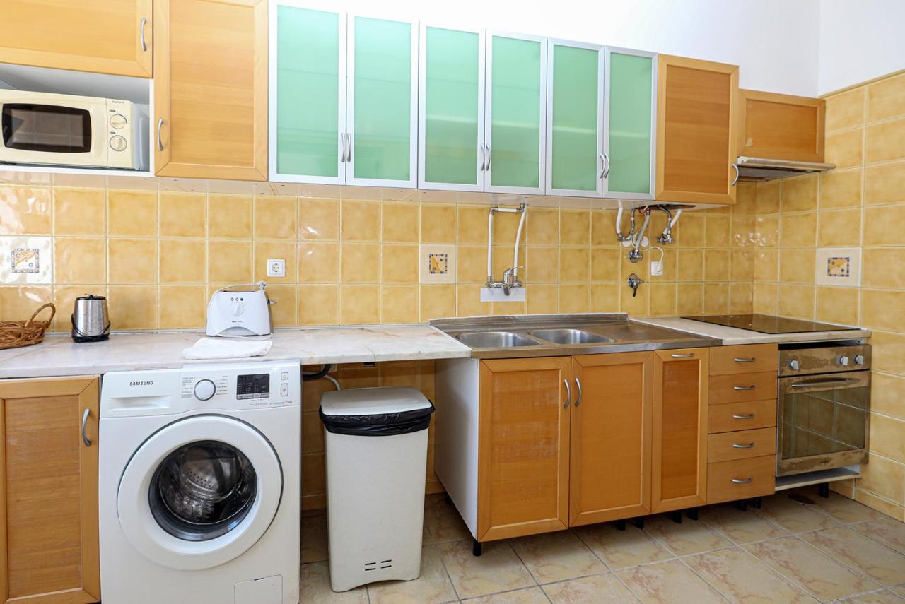 A72 - Colas Place In Lagos Apartman Kültér fotó